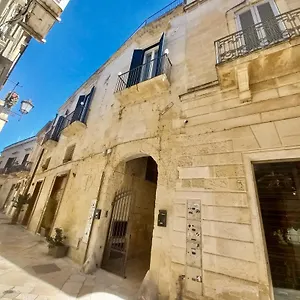 Li Frati , Lecce Italy